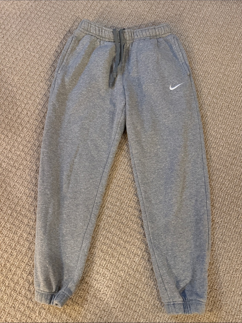 Women’s Nike grey sweatpants sweat pants joggers sz small